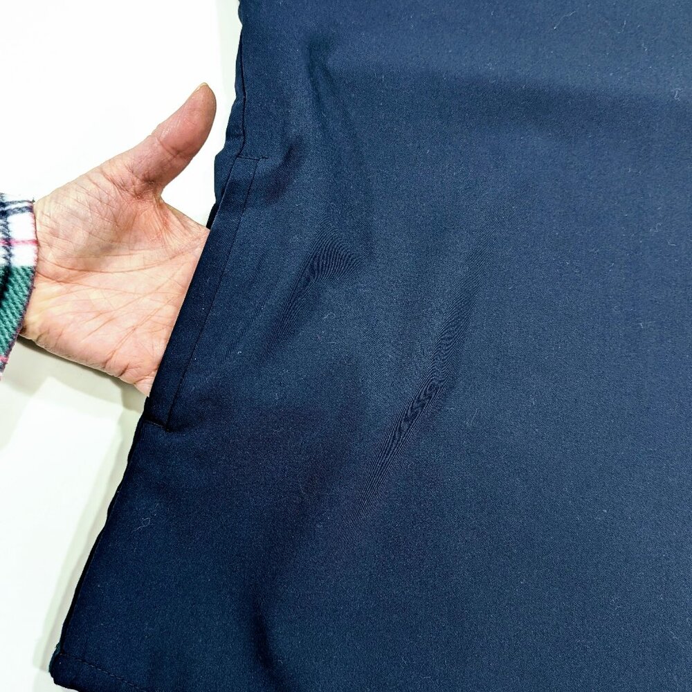 Garde Malade Navy Blue Scrub Top - Mandarine Collar - Picture 5 of 10